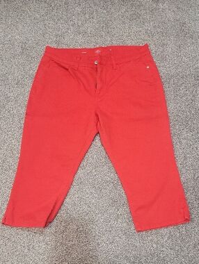 St. John's Bay Red Capri Jeans